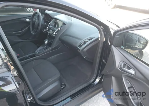 2018 Ford Focus Sel z USA, uszkodzony, nr VIN 1FADP3M23JL292758